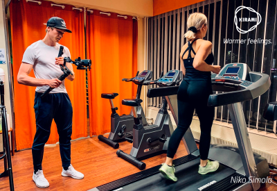 Fotograf Niko Simola | Vattengympa i Kiramis badtunna | Kirami