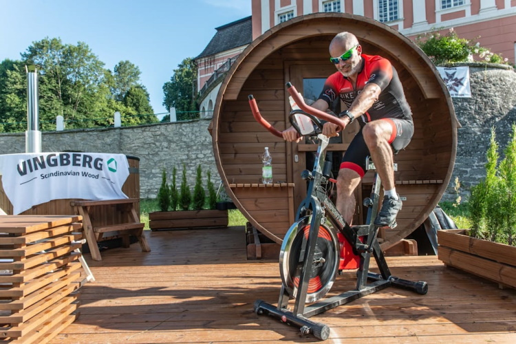 Valerjan hör till ett team som kallas ”Oswajamy Żywioły”, eller på svenska, Vi tämjer elementen | Kirami